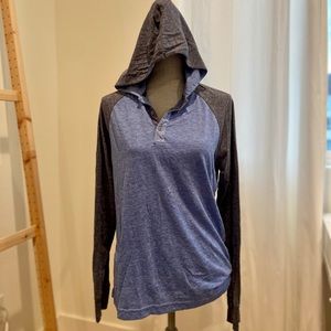 BANANA REPUBLIC “the vintage t”